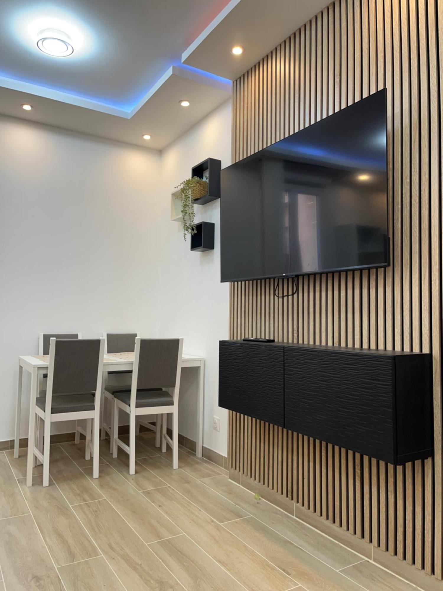 La Cour Secrete Apartment Довил Екстериор снимка